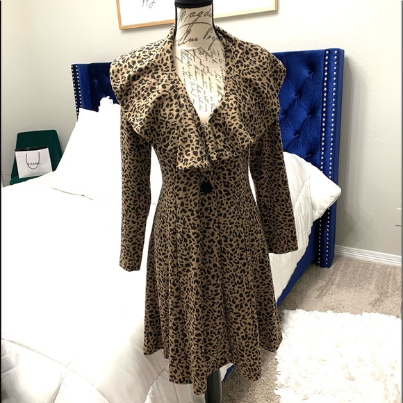 Leopard Ruffled Button Up Cardigan - Picture 2 of 9